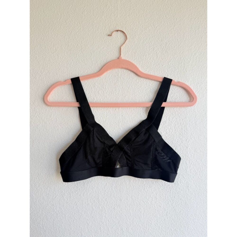 French Affair Fishnet Mesh Insert Triangle Keyhole Bralette in Black size Large